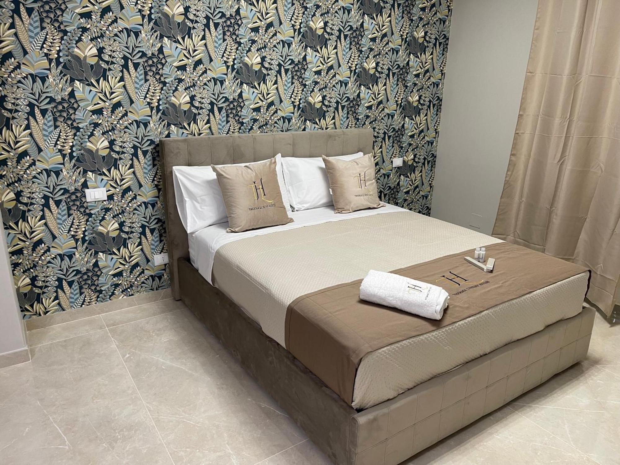 Therma Luxury House Termoli Exteriör bild